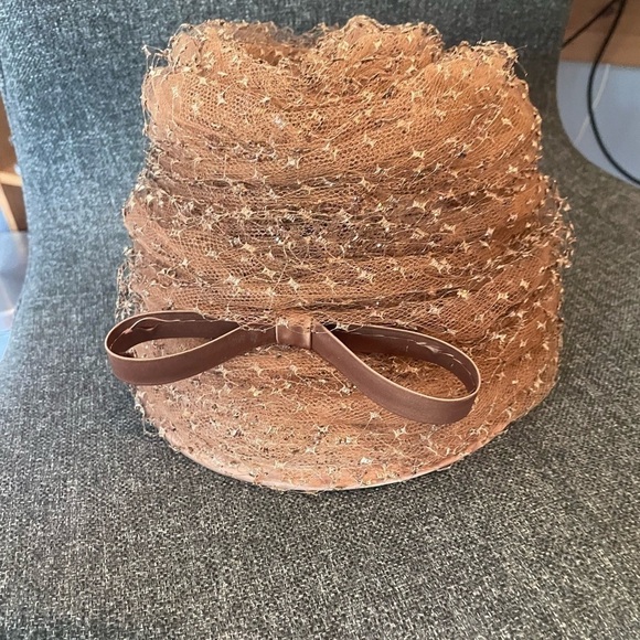 Vintage 1960s Marshall Fields hat - Picture 2 of 10
